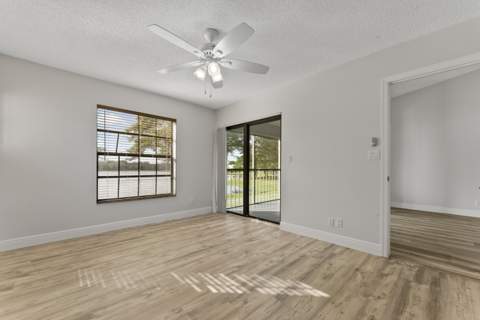 2900 Olivewood Terrace #201, Boca Raton FL - photo 11 of 22