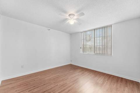 167 Yacht Club Way #205, Hypoluxo FL - photo 14 of 47
