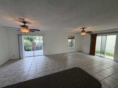 4172 Pine Hollow Circle, Greenacres FL - photo 7 of 32