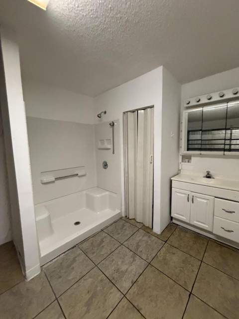 4172 Pine Hollow Circle, Greenacres FL - photo 15 of 32