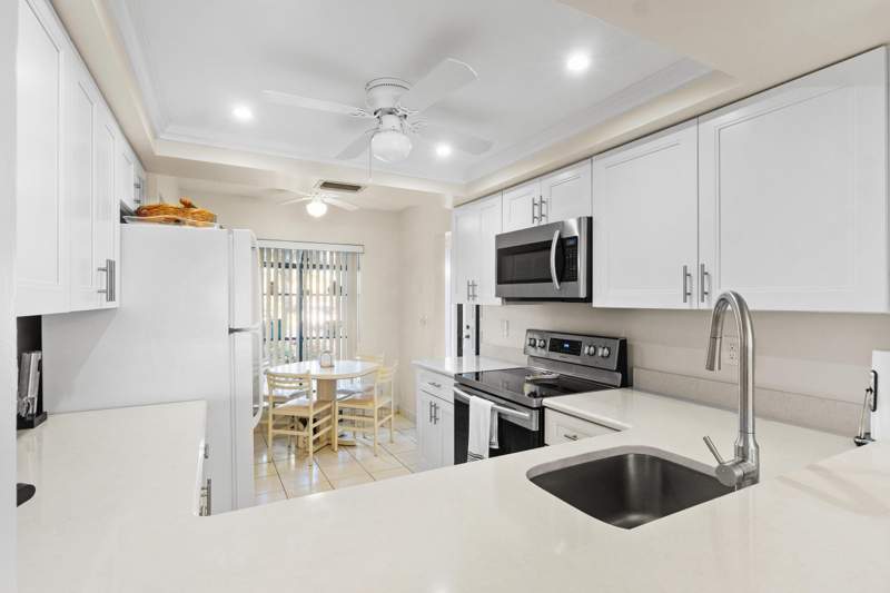 2 bedroom Condominium at 5186 Golfview Court #1913, Boca Delray I-Iii Condo S Filed In Or3857P483,4, Delray Beach — photo 3