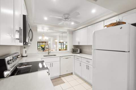 5186 Golfview Court #1913, Delray Beach FL - photo 8 of 37