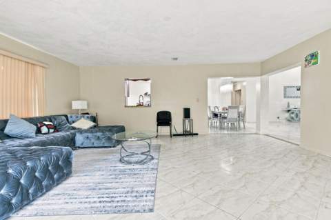 7918 Hibiscus Circle #59, Tamarac FL - photo 10 of 41