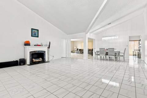 7918 Hibiscus Circle #59, Tamarac FL - photo 24 of 41
