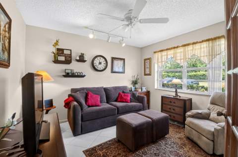226 Lake Constance Drive #226, West Palm Beach FL - photo 9 of 59