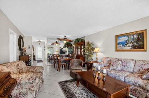 226 Lake Constance Drive #226, West Palm Beach FL - photo 17 of 59