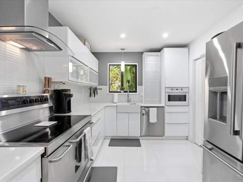 2860 Monroe Street, Hollywood FL - photo 10 of 33