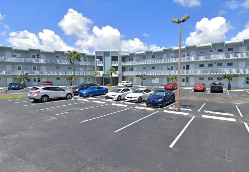 1 bedroom Condominium at 2200 Park Lane #107, Sheridan Lakes, Hollywood — photo 2