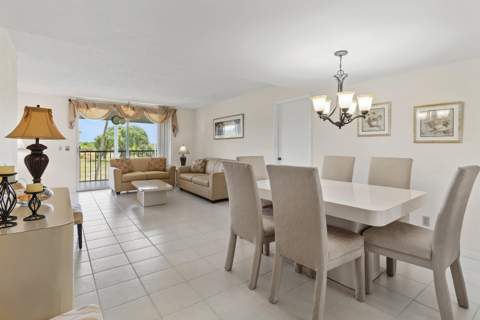 6400 NW 2nd Avenue #321, Boca Raton FL - photo 9 of 31