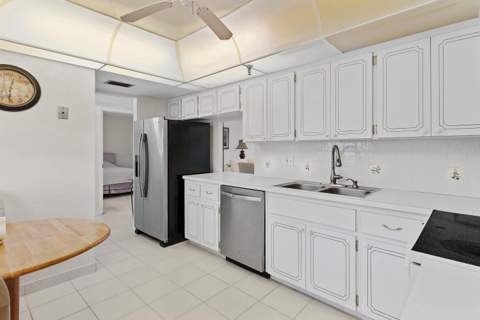 6400 NW 2nd Avenue #321, Boca Raton FL - photo 6 of 31