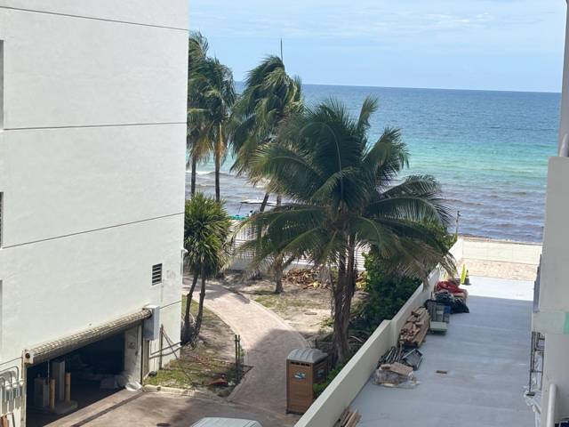 Sea Air Towers