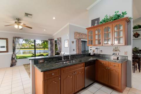 6745 Alden Ridge Drive, Boynton Beach FL - photo 10 of 51