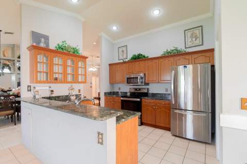 6745 Alden Ridge Drive, Boynton Beach FL - photo 11 of 51