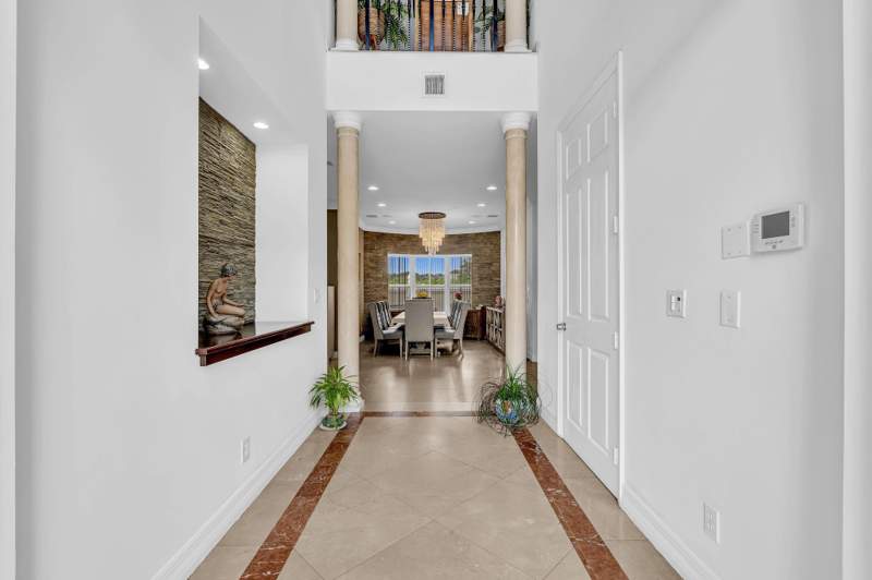 5 bedroom Single Family Residence at 3521 Forest View Circle, Forest View Estates, Dania Beach — photo 4