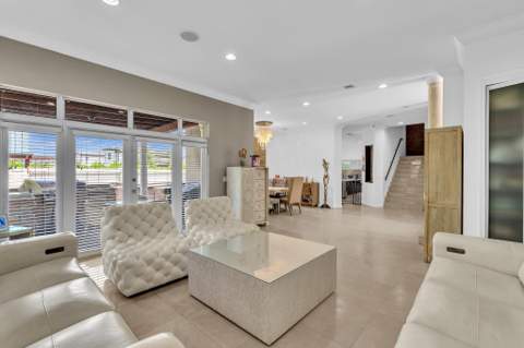 3521 Forest View Circle, Dania Beach FL - photo 14 of 79
