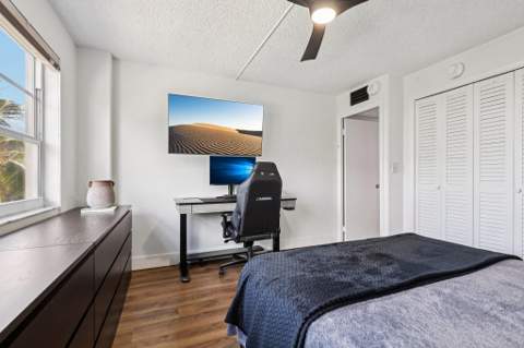 133 N Pompano Beach Boulevard #Unit 210, Pompano Beach FL - photo 19 of 30
