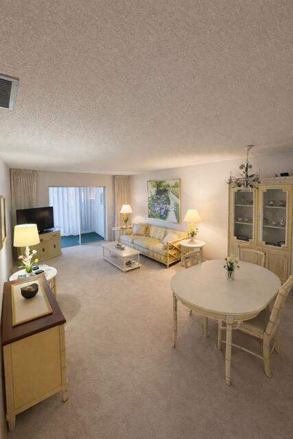 2 bedroom Condominium at 2668 Garden Drive #311, Lake Clarke Gardens Condo 8, Lake Worth — photo 4