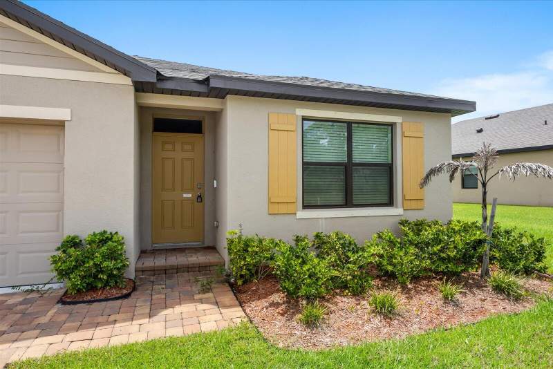 4 bedroom Single Family Residence at 435 Seafoam Circle, Morningside Palm Breezes Club 2B, Fort Pierce — photo 4
