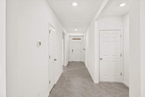 435 Seafoam Circle, Fort Pierce FL - photo 6 of 50