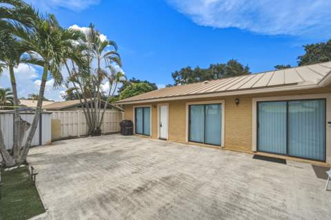 5799 Golden Eagle Circle, Palm Beach Gardens FL - photo 7 of 34
