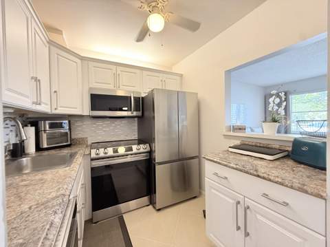 172 Tilford I, Deerfield Beach FL - photo 17 of 52