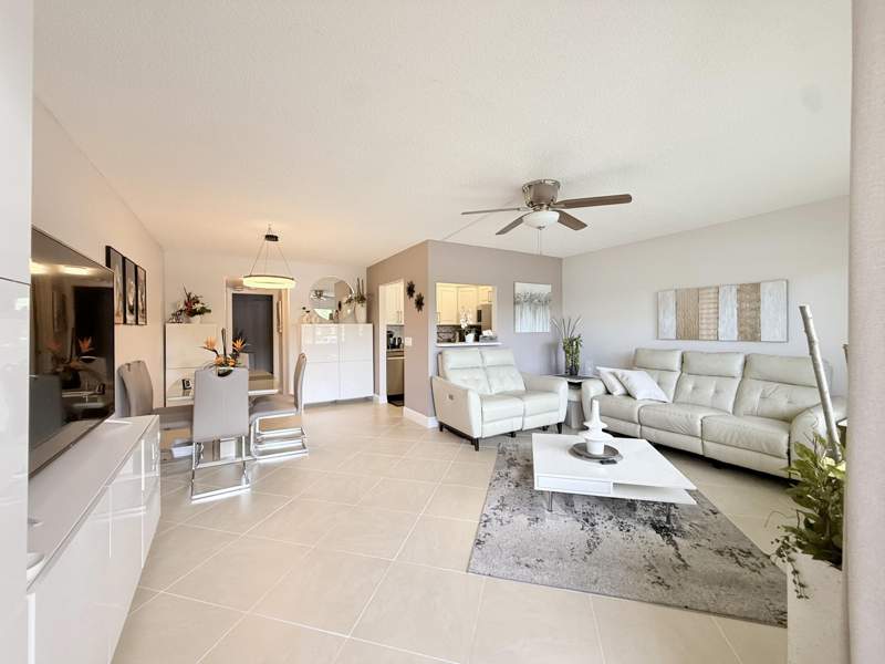 1 bedroom Condominium at 172 Tilford I, Tilford I Condo, Deerfield Beach — photo 2