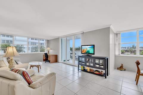 1170 N Federal Highway #312, Fort Lauderdale FL - photo 6 of 33