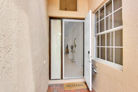 5816 Via De La Plata Circle, Delray Beach FL - photo 7 of 63