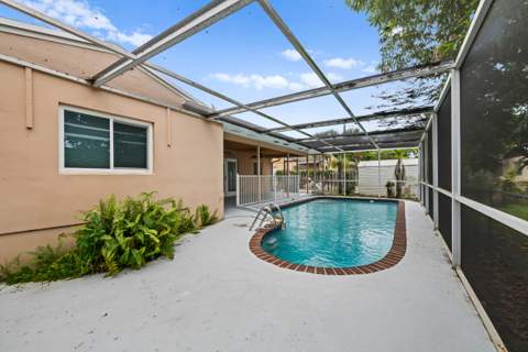 6981 SW 1st Court, Margate FL - photo 8 of 25