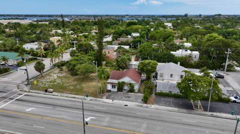3608 Broadway Avenue, West Palm Beach FL - photo 7 of 45