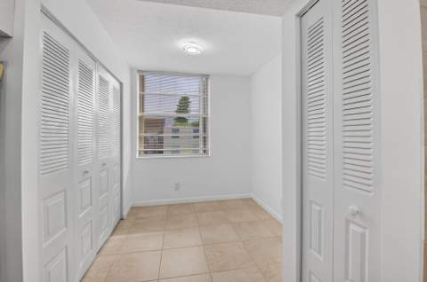 10 Willowbrook Lane #207, Delray Beach FL - photo 12 of 46