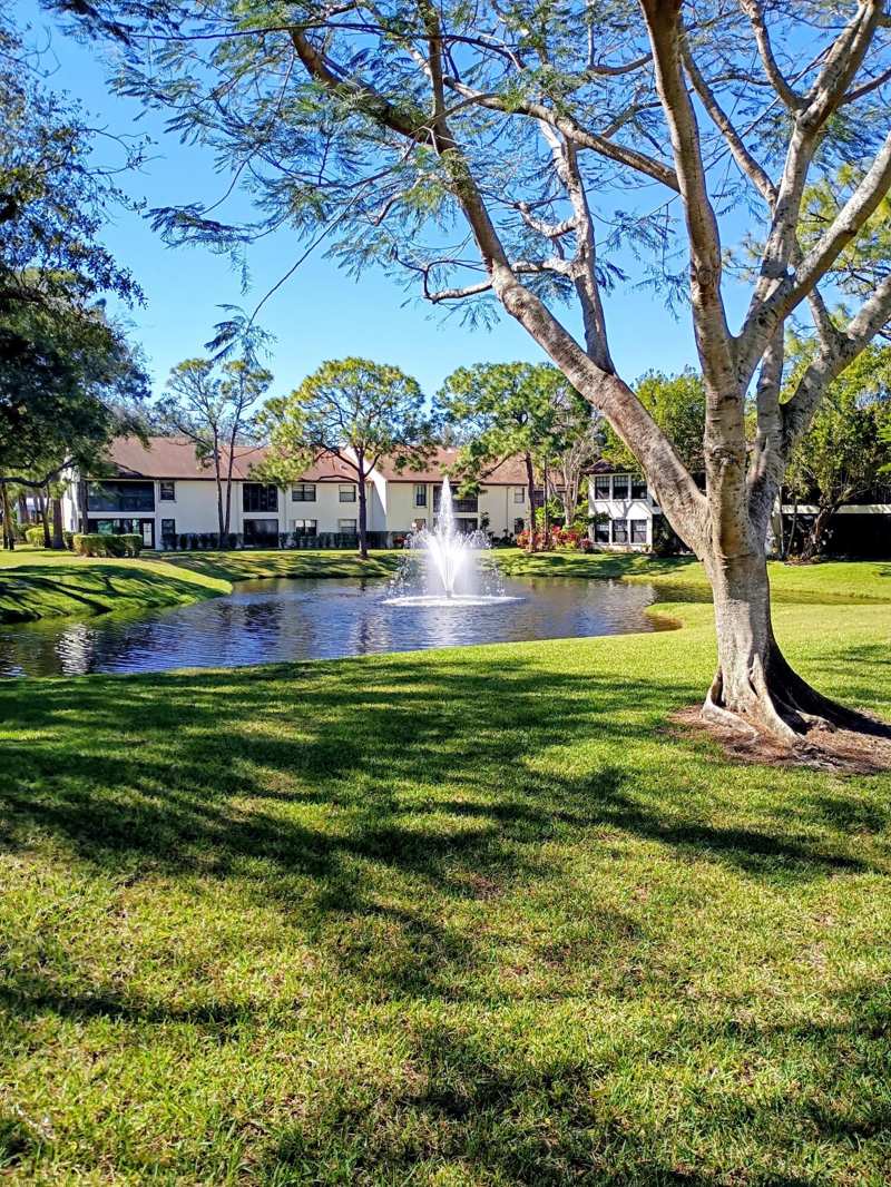 3 bedroom Condominium at 3451 Jog Park Drive, Lucerne Park Condos 1,1A,2 Thru 15 And 23 Thru 28, Greenacres — photo 1