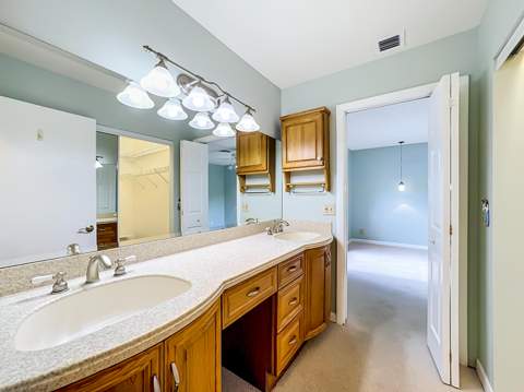 3451 Jog Park Drive, Greenacres FL - photo 9 of 17