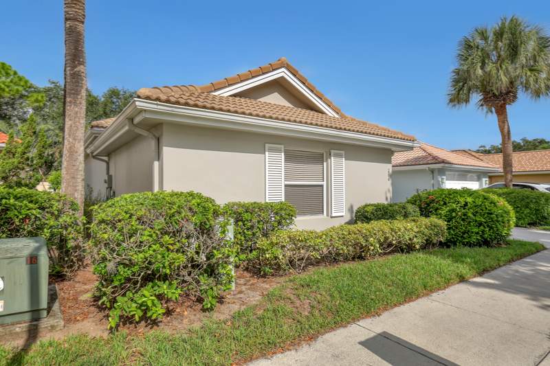 3 bedroom Single Family Residence at 204 S Hampton Drive, Hamptons At Maplewood, Jupiter — photo 3