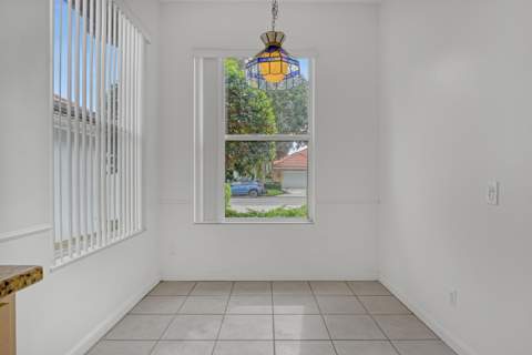 204 S Hampton Drive, Jupiter FL - photo 18 of 40