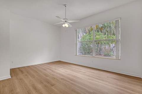 204 S Hampton Drive, Jupiter FL - photo 20 of 40
