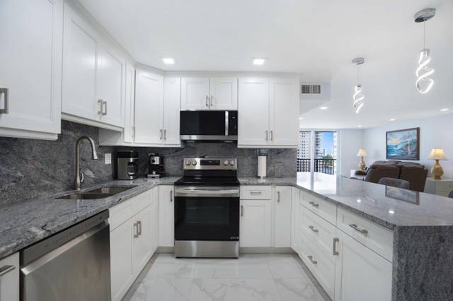 1501 S Ocean Drive #Apt 905