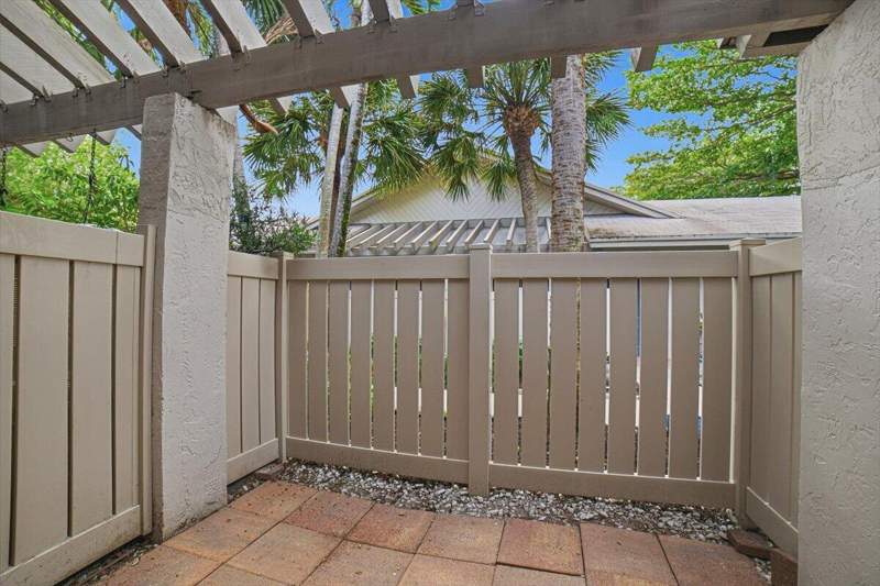 2 bedroom Villa at 4846 NW 22nd Street #4160, Baywood Village Ii-A Condo, Coconut Creek — photo 3
