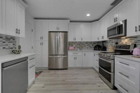 8925 SE Riverfront Terrace, Tequesta FL - photo 12 of 54