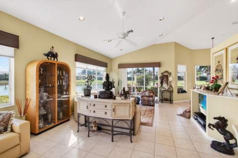 6862 Swansea Lane, Boynton Beach FL - photo 6 of 70