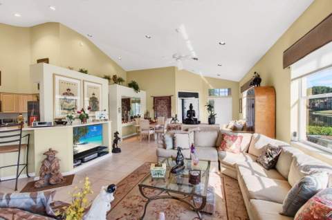 6862 Swansea Lane, Boynton Beach FL - photo 11 of 70