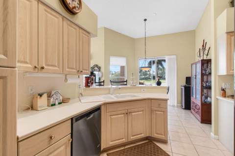 6862 Swansea Lane, Boynton Beach FL - photo 17 of 70