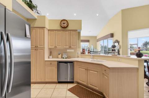 6862 Swansea Lane, Boynton Beach FL - photo 23 of 70