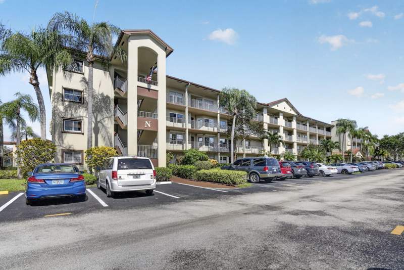 2 bedroom Condominium at 1500 SW 131st Avenue #410N, Ivanhoe East At Century Village, Pembroke Pines — photo 2
