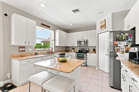 1690 Corsica Drive, Wellington FL - photo 16 of 58