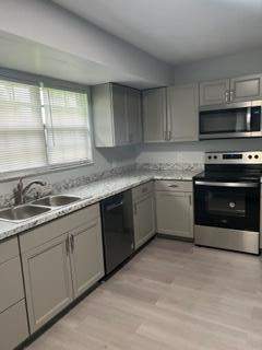 2556 SE Hallahan Street, Port St. Lucie FL - photo 6 of 10