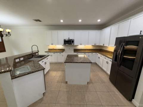 307 Berenger Walk, Royal Palm Beach FL - photo 9 of 50