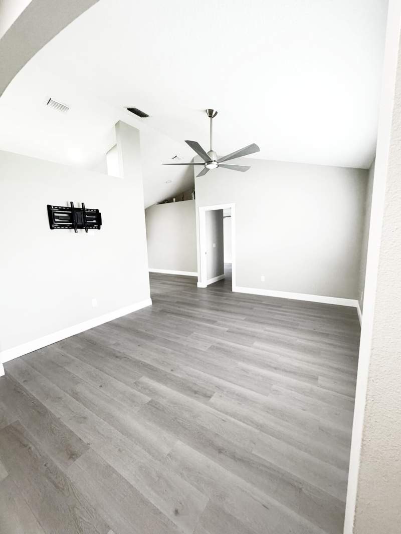 3 bedroom Single Family Residence at 1497 SW Wepaco Avenue, Port St Lucie Section 19, Port St. Lucie — photo 5
