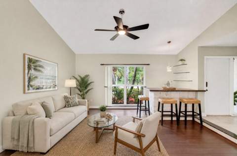 586 NW 45th Way, Delray Beach FL - photo 16 of 37