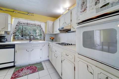 3932 Adams Street, Hollywood FL - photo 7 of 22
